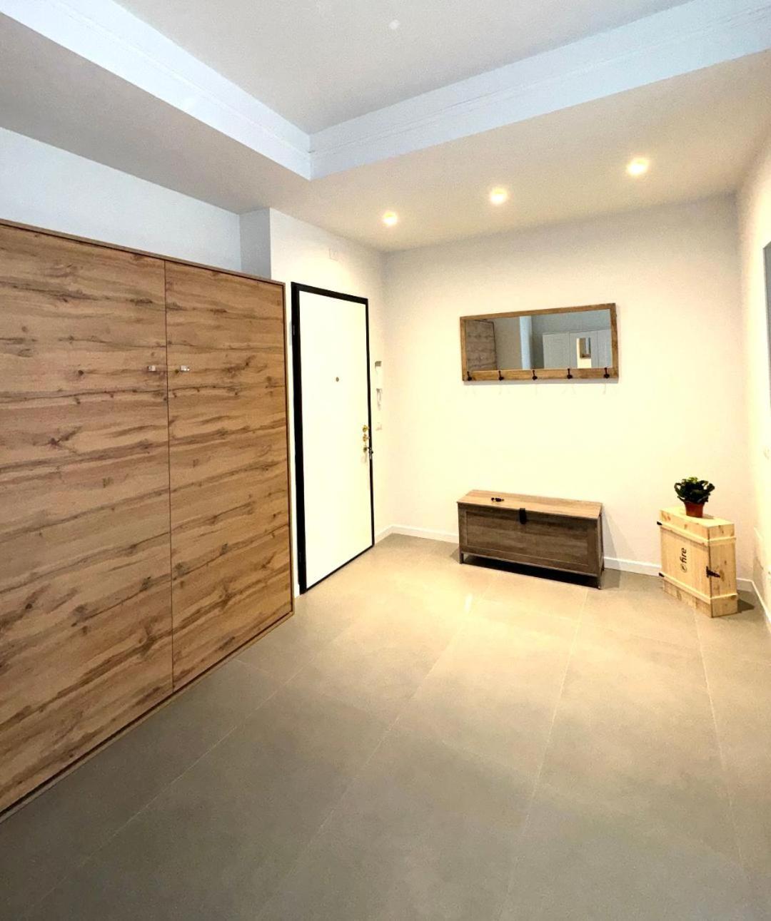 Rainbow Studio Flat- Monolocale Luminoso Milan Exterior photo